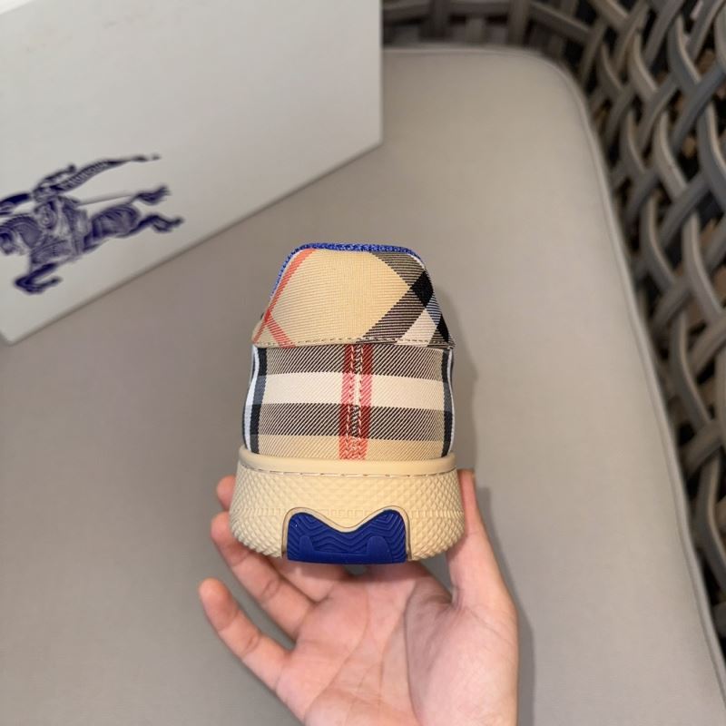 Burberry Low Shoes